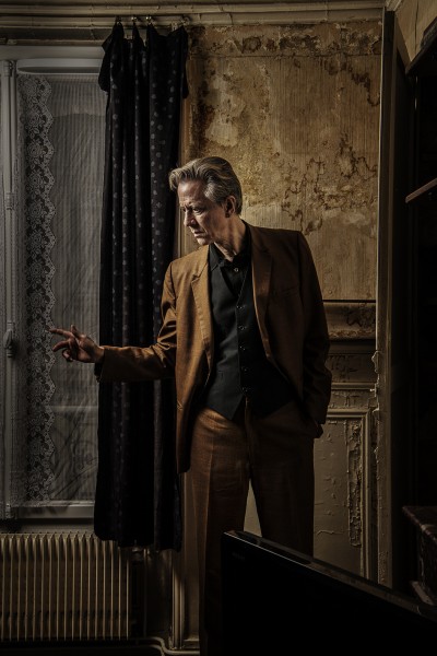 THEO HAKOLA / MUSICIEN / ROCK AND FOLK 