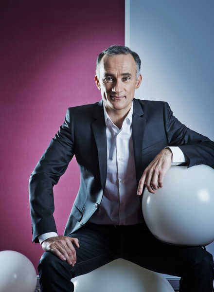GILLES BOULEAU / PRESENTATEUR JOURNALISTE / L'OBS 
