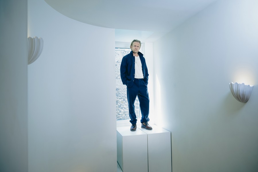 JEREMY RAINIER / GALA